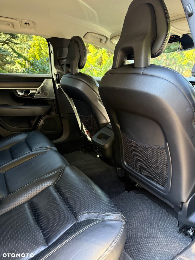 Volvo V90 Cross Country D5 AWD Pro - 19