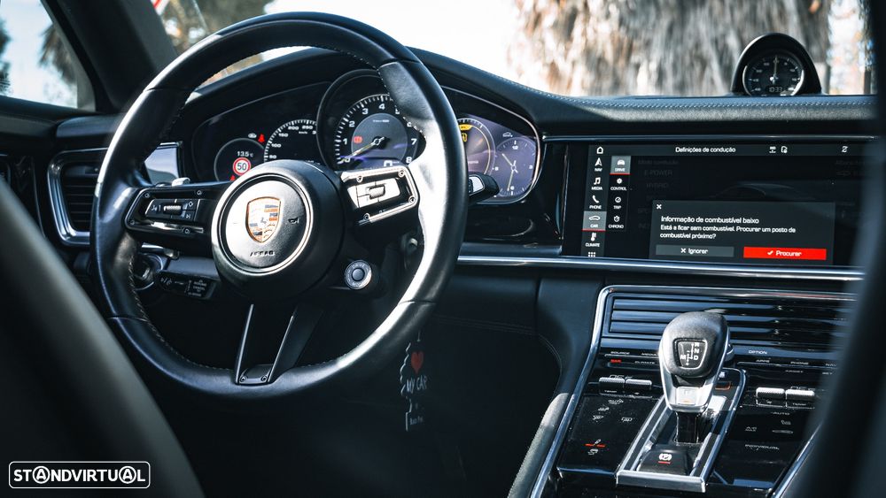 Porsche Panamera 4S E-Hybrid - 16