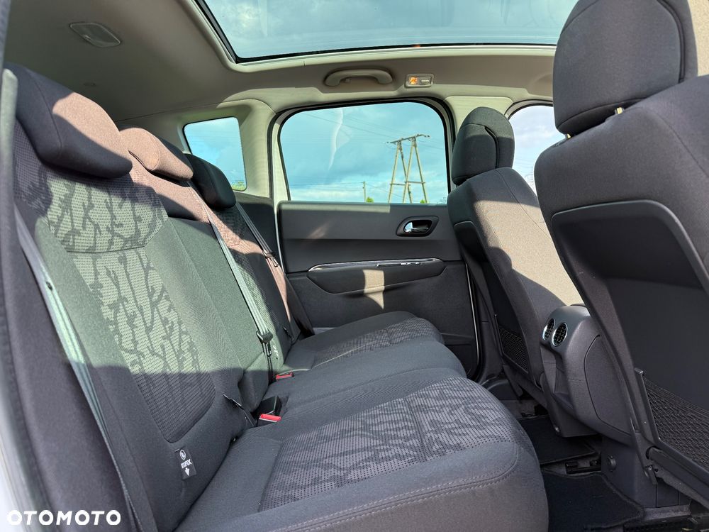 Peugeot 3008 1.6 HDi Active - 24