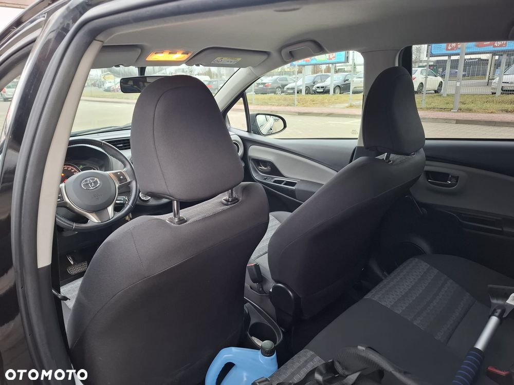 Toyota Yaris 1.33 Dynamic MS EU6 - 18