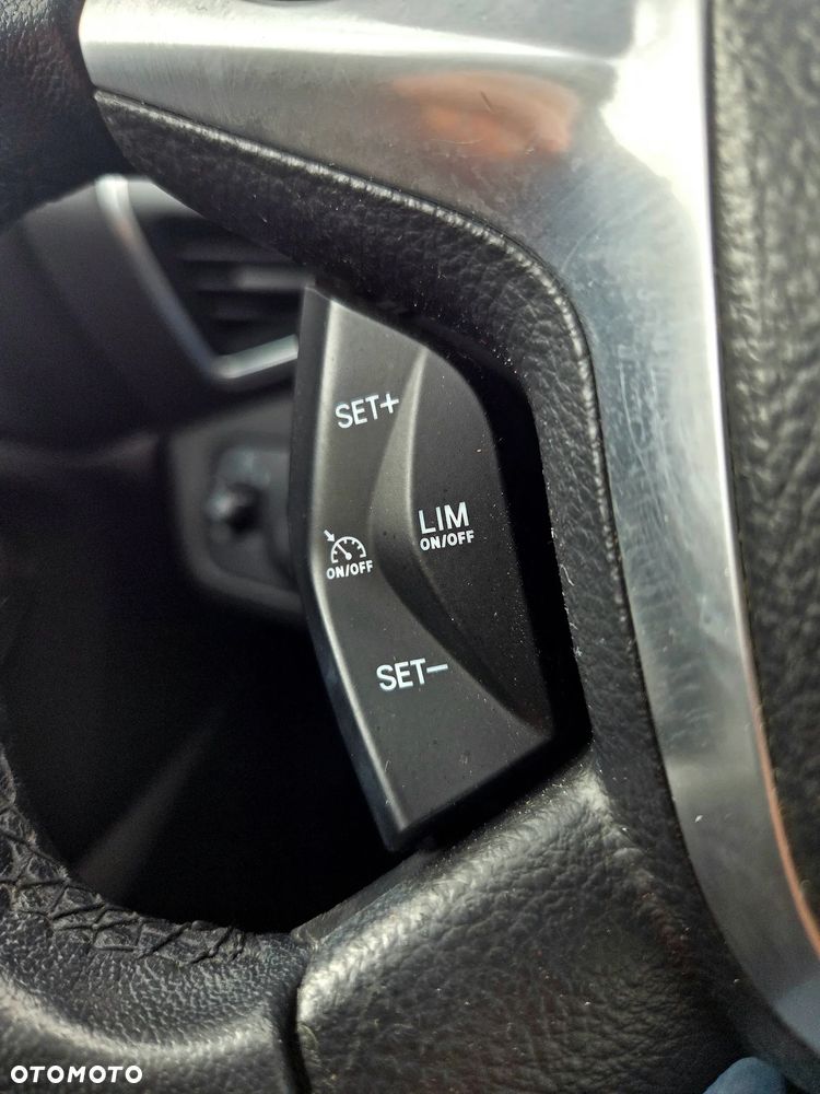 Ford Kuga 2.0 TDCi Titanium - 16