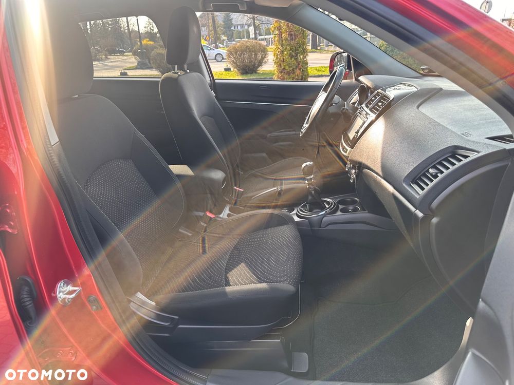 Mitsubishi ASX 1.6 DI-D 4WD Plus - 27