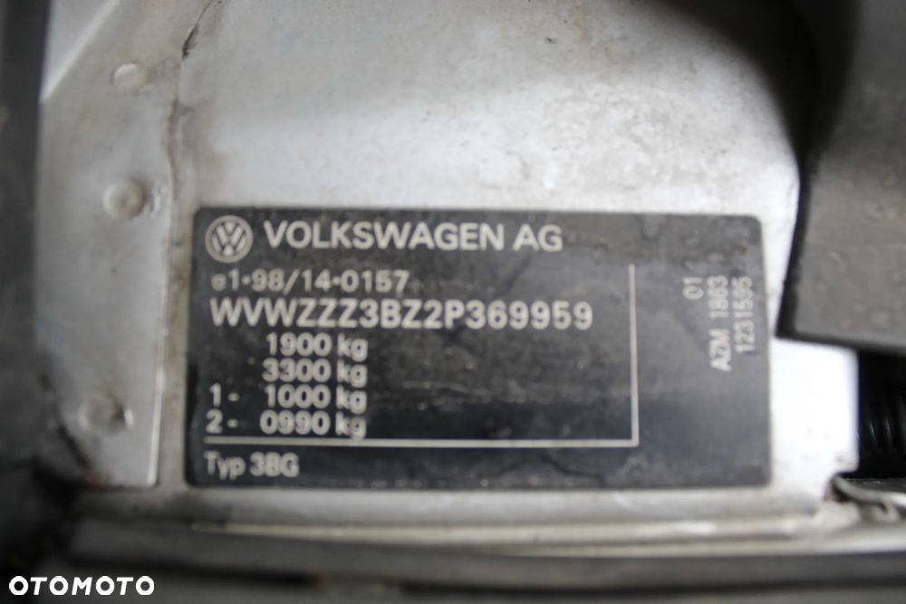 Volkswagen Passat 2.0 Exclusive - 14