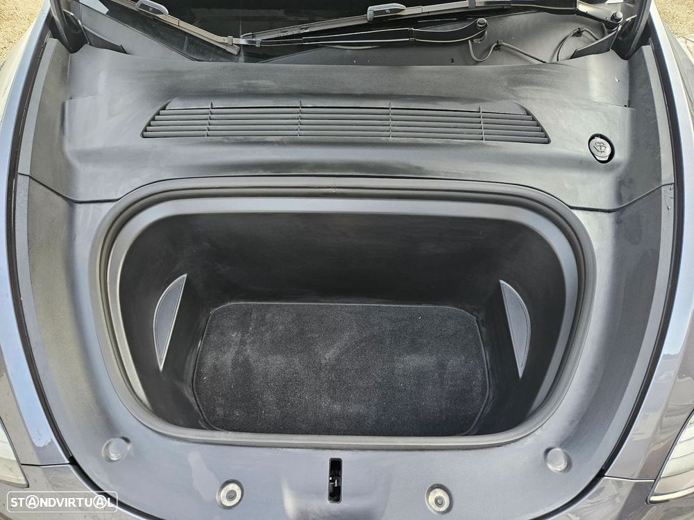 Tesla Model Y Long Range Tração Integral - 12