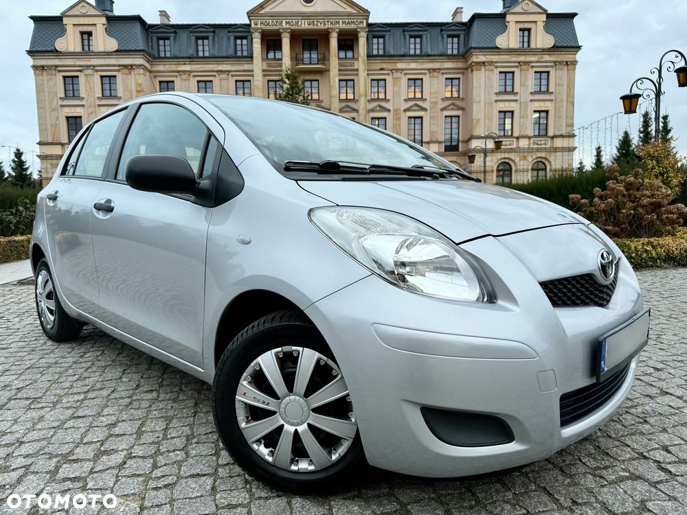 Toyota Yaris 1.0 Luna Start - 1