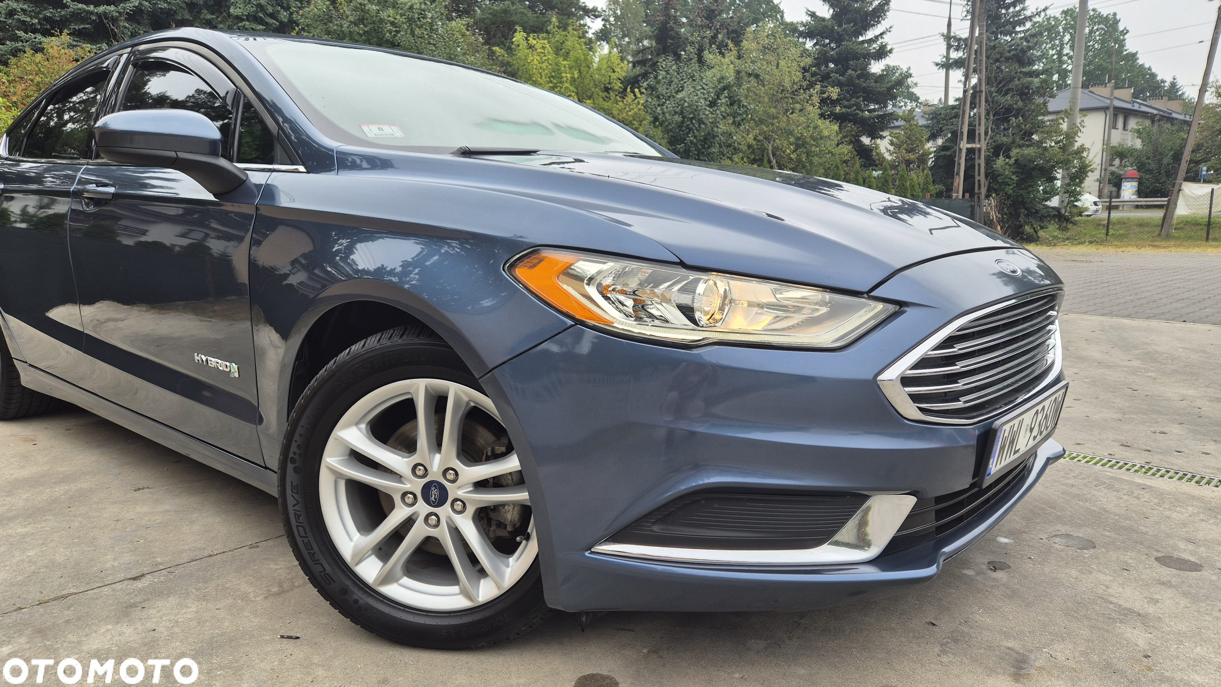 Ford Fusion - 4