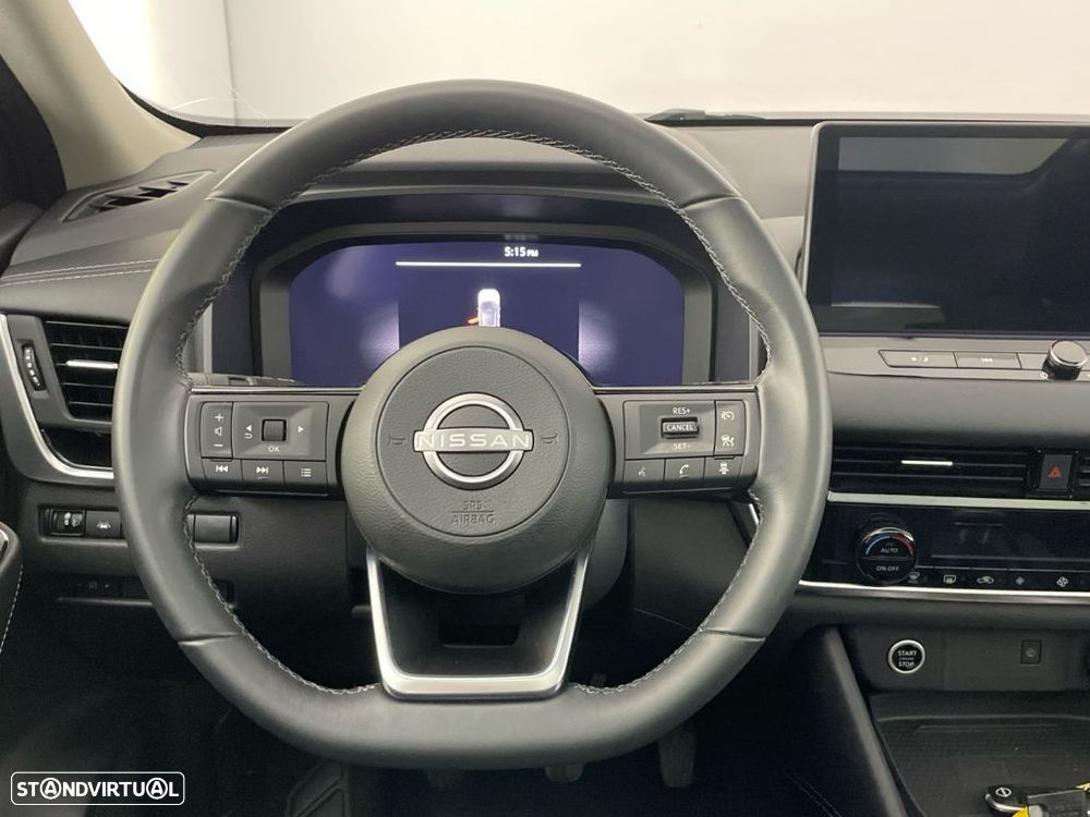 Nissan Qashqai 1.3 DIG-T N-Connecta — fotografia 14