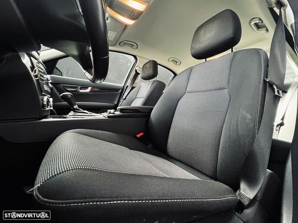 Mercedes-Benz C 220 CDi Avantgarde BlueEfficiency Aut. - 33