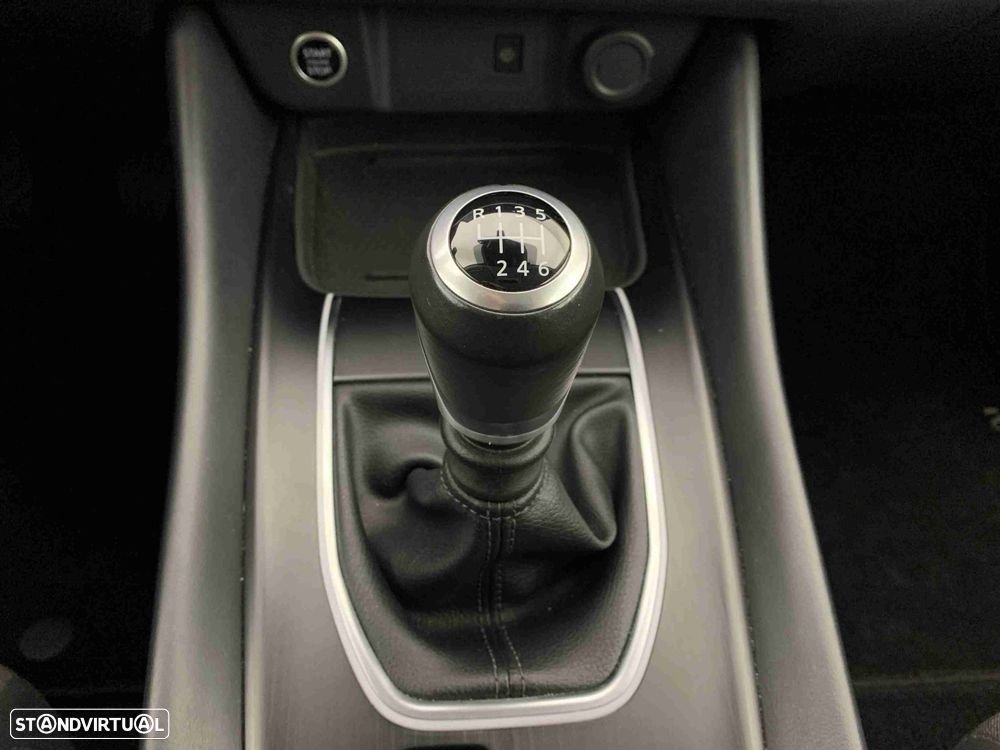 Nissan Qashqai 1.3 DIG-T N-Connecta LED - 9