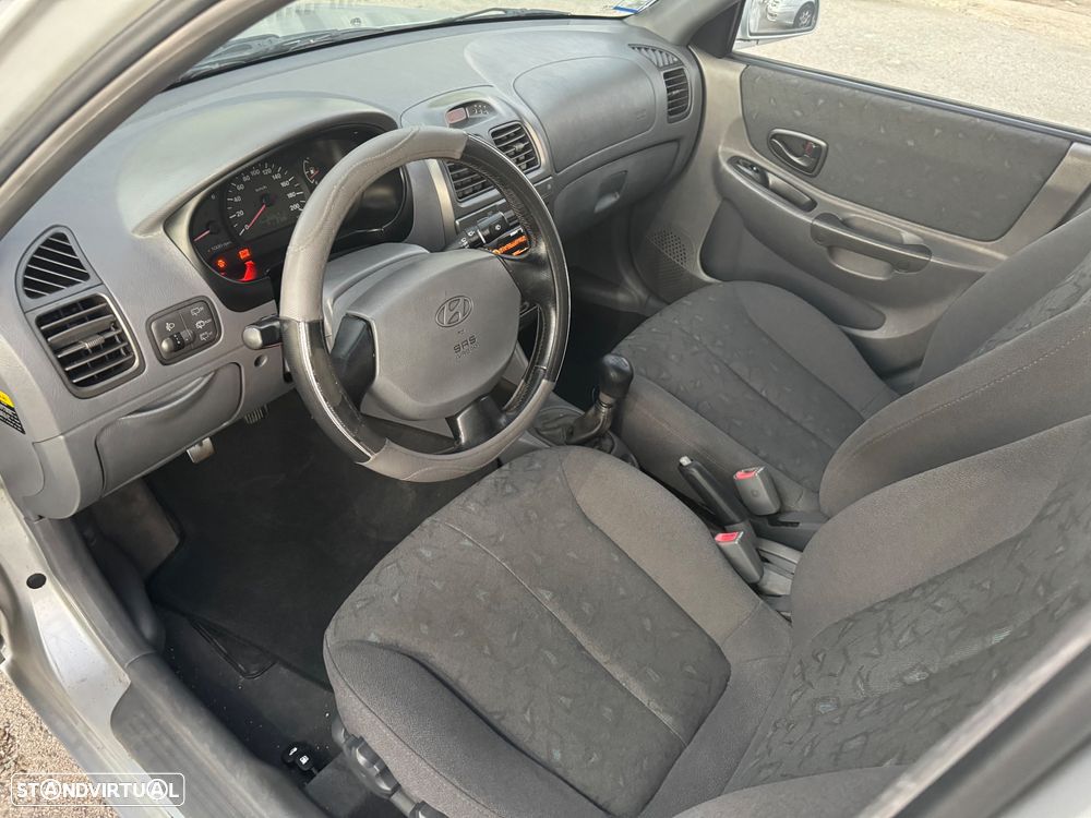 Hyundai Accent 1.5 CRDi World Cup P2 - 10