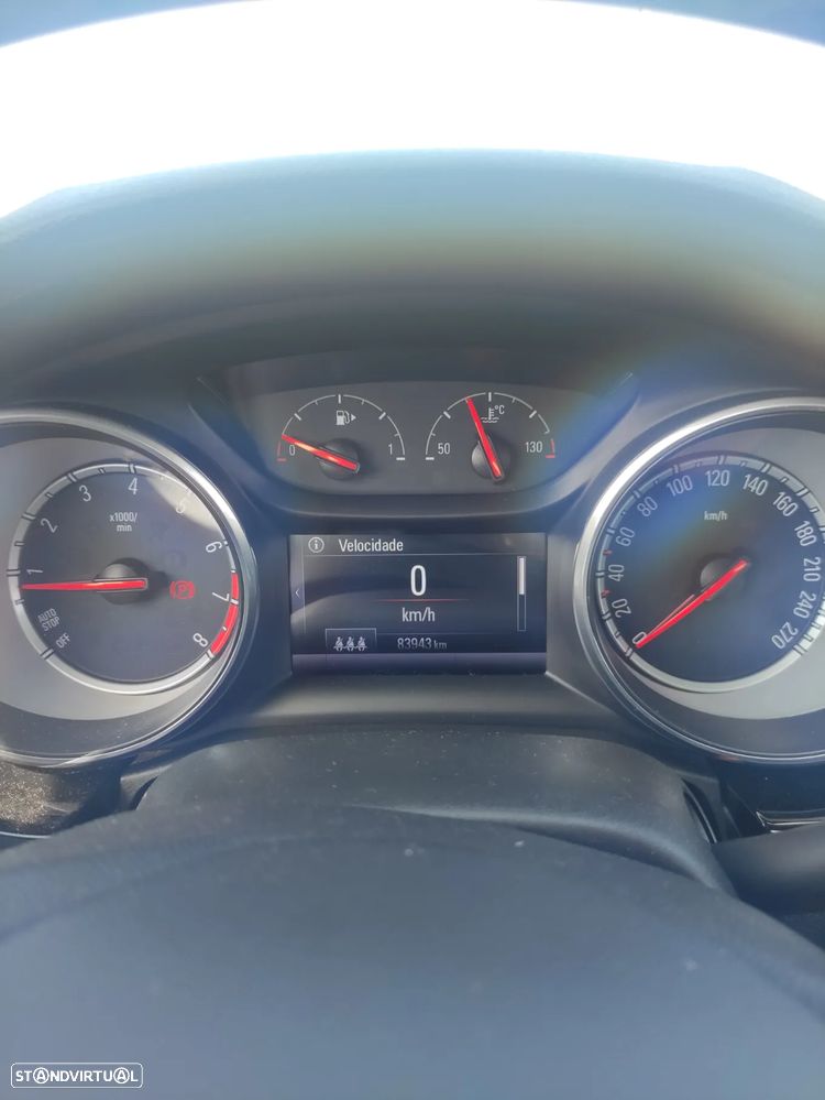 Opel Astra 1.4 T Innovation S/S - 29