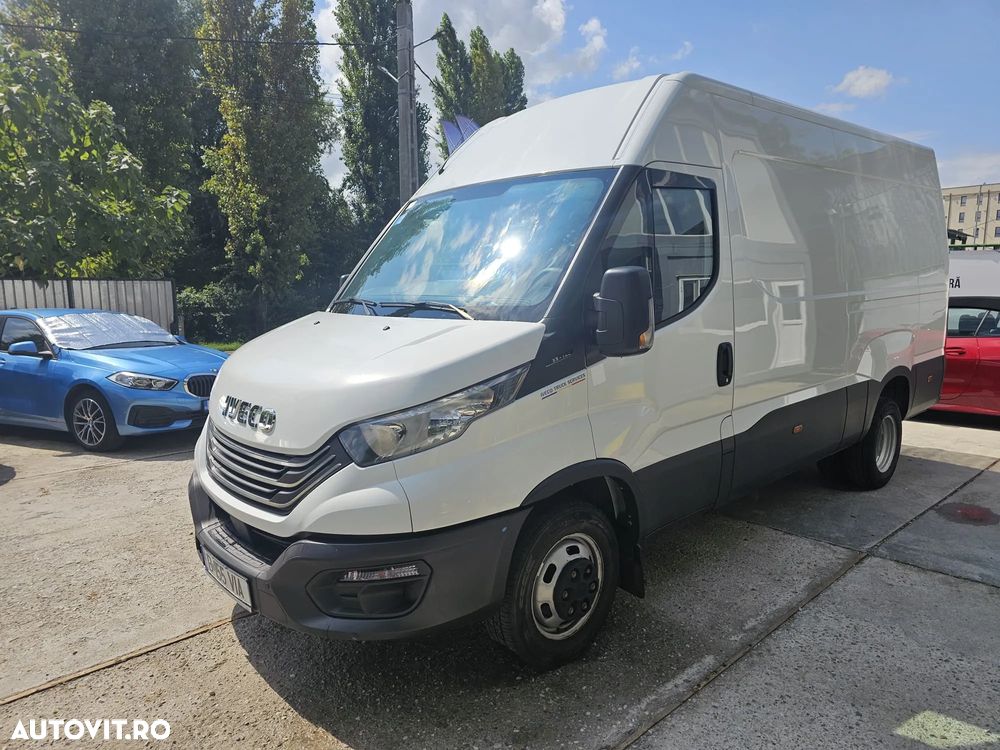 Iveco Massif - 2