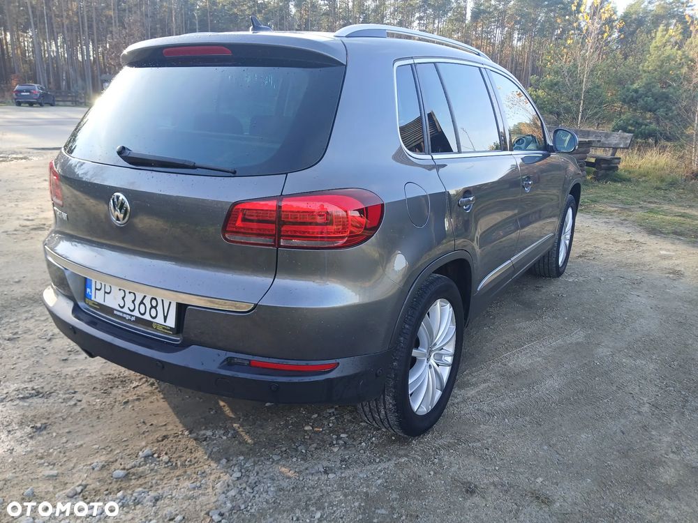 Volkswagen Tiguan 2.0 TDI 4Mot Sport&Style DSG - 4