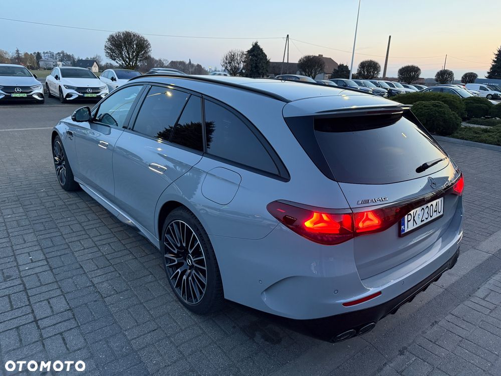 Mercedes-Benz Klasa E AMG 53 4Matic+ AMG SPEEDSHIFT TCT 9G - 18