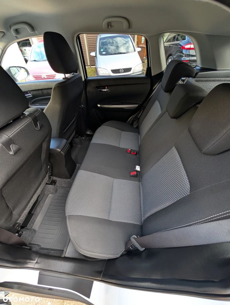 Suzuki Vitara 1.4 Boosterjet SHVS Premium 4WD - 16
