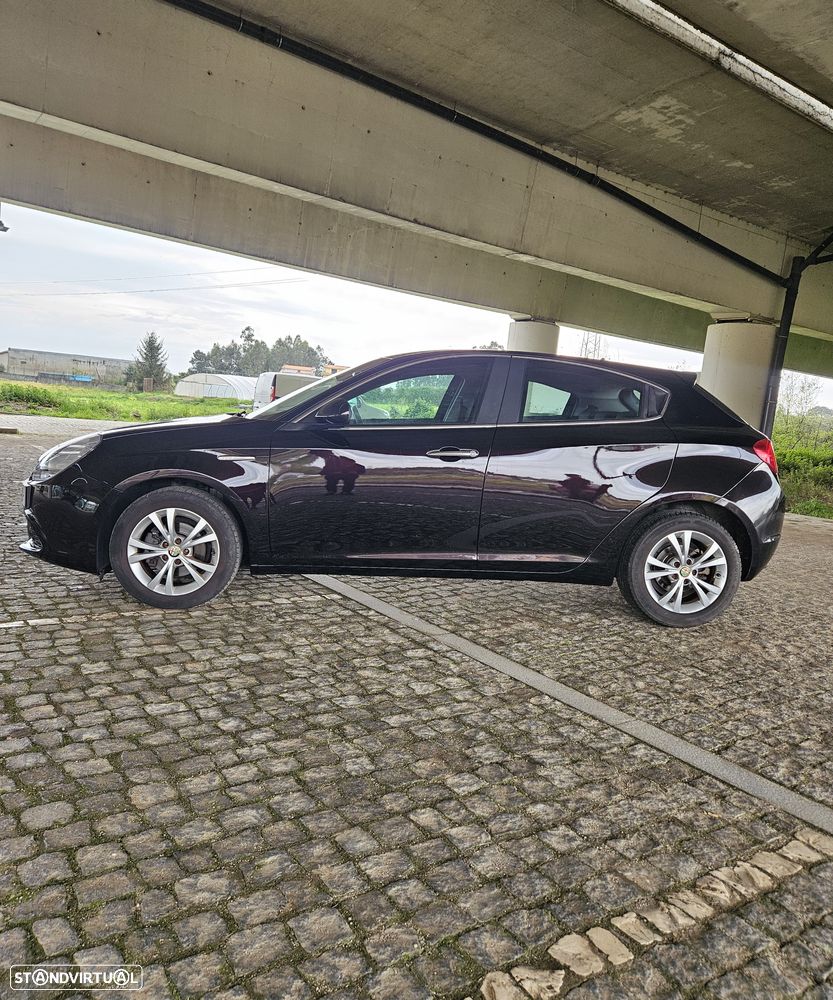 Alfa Romeo Giulietta 1.6 JTDM Corporate - 7