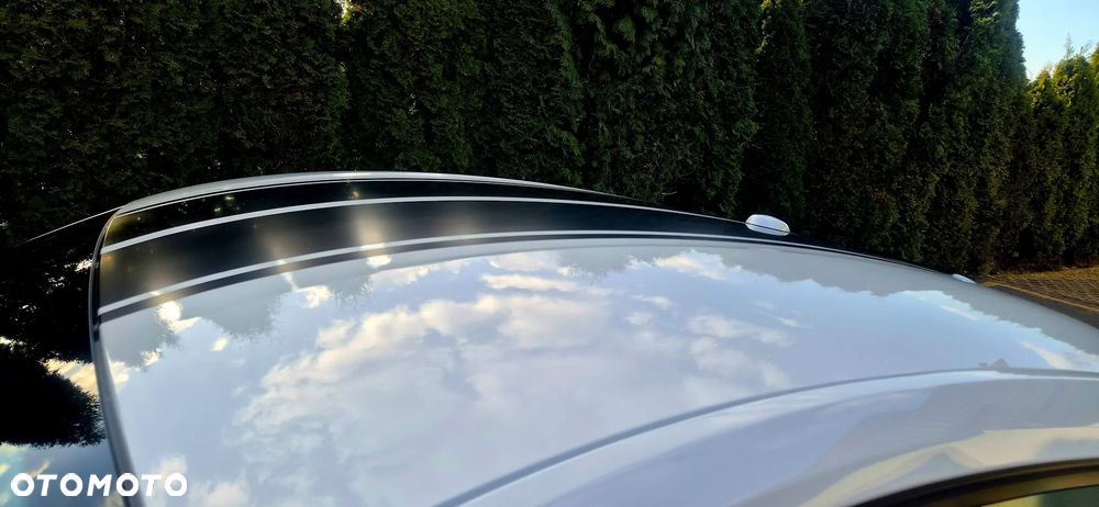 Ford Mustang 5.0 V8 GT - 16