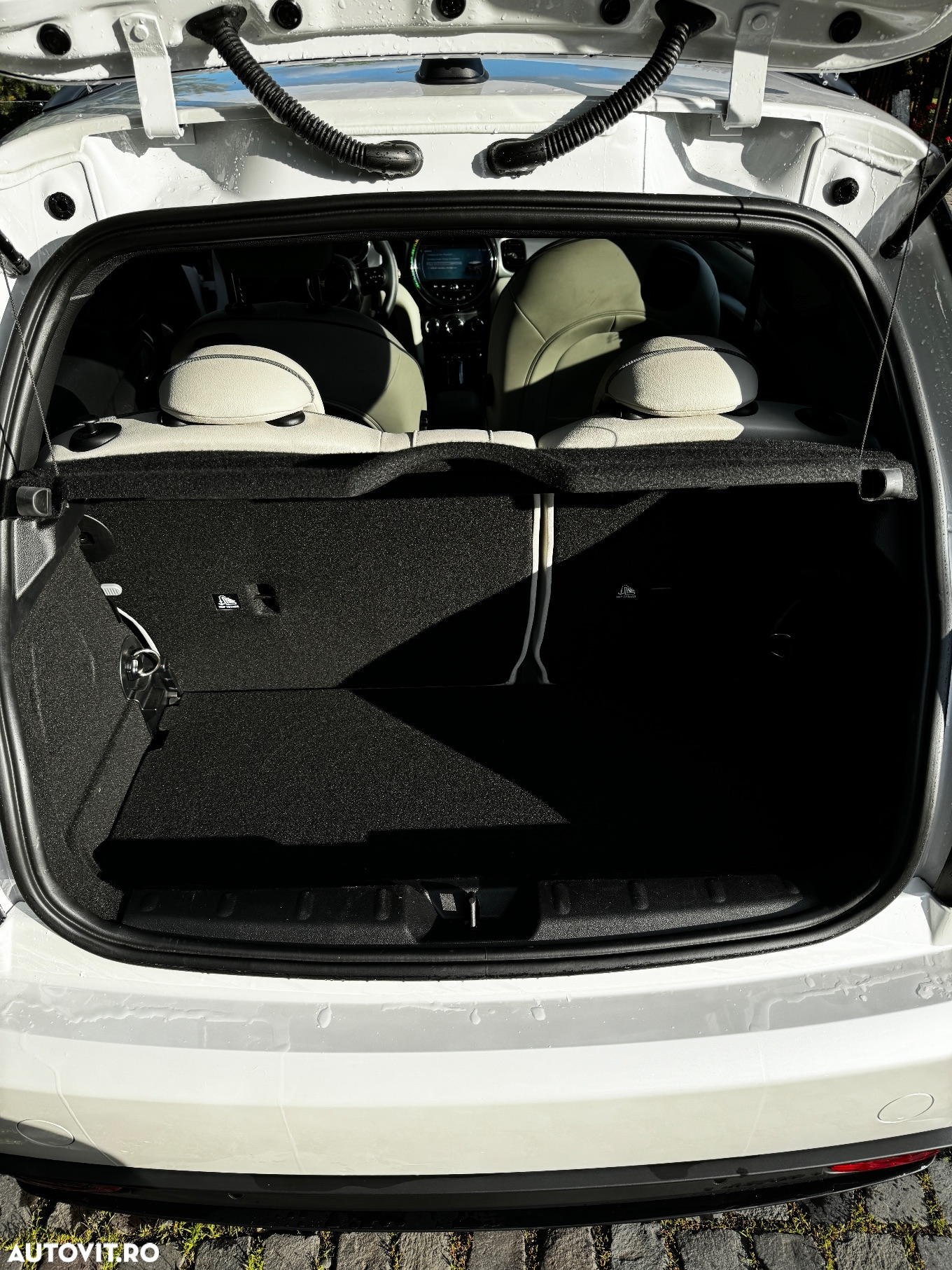 Mini Cooper SE Standard - 12