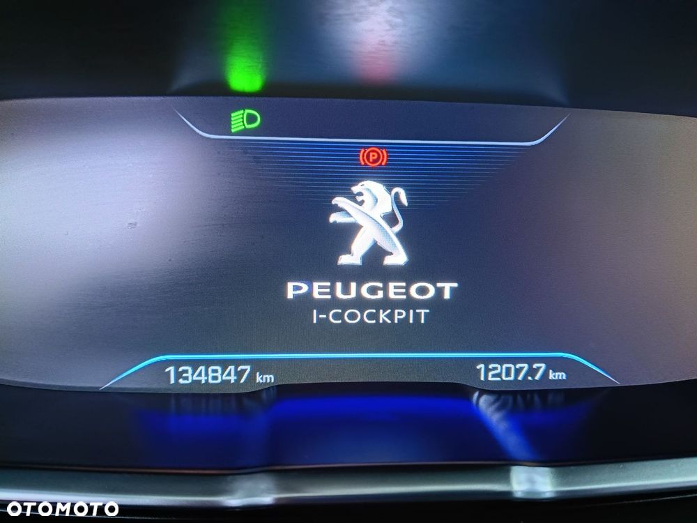 Peugeot 5008 - 6
