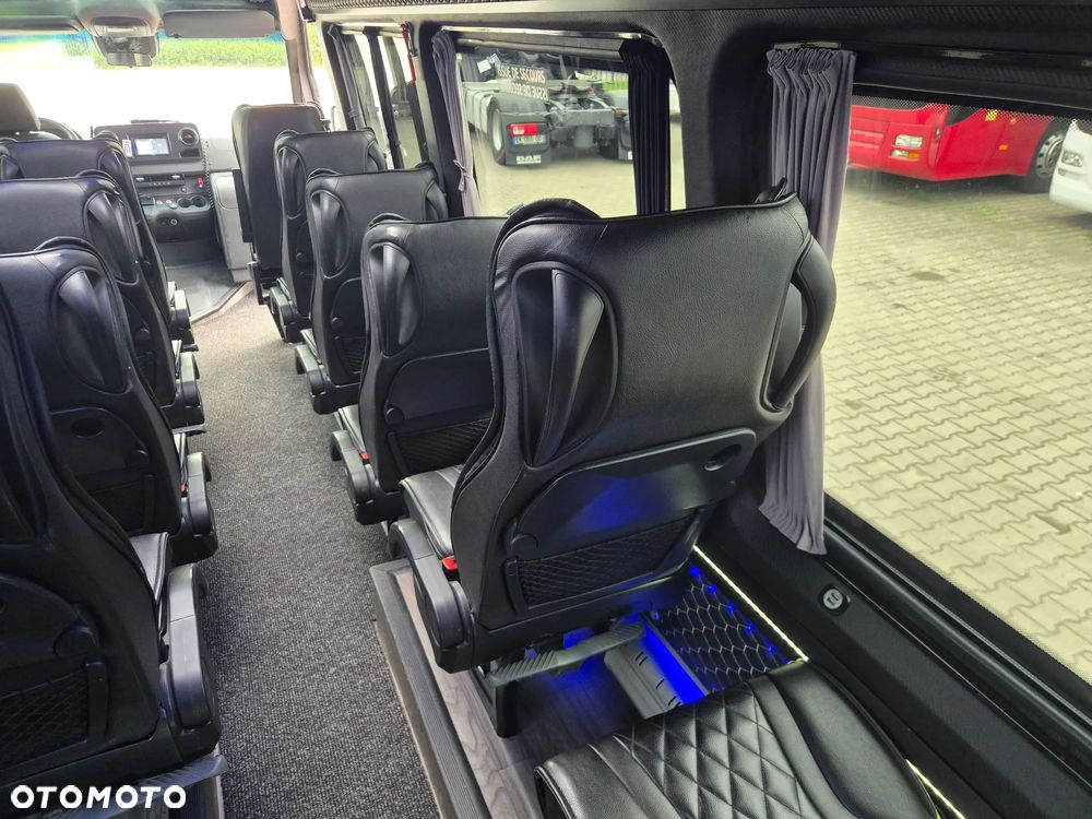 Mercedes-Benz SPRINTER 519 CDI / SPROWADZONY/ 3.0 190 KM / AUTOMAT - 26