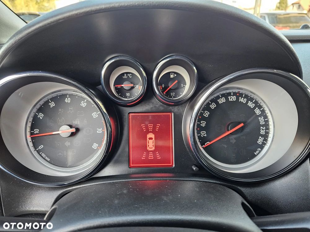 Opel Astra 1.4 Turbo Edition - 22