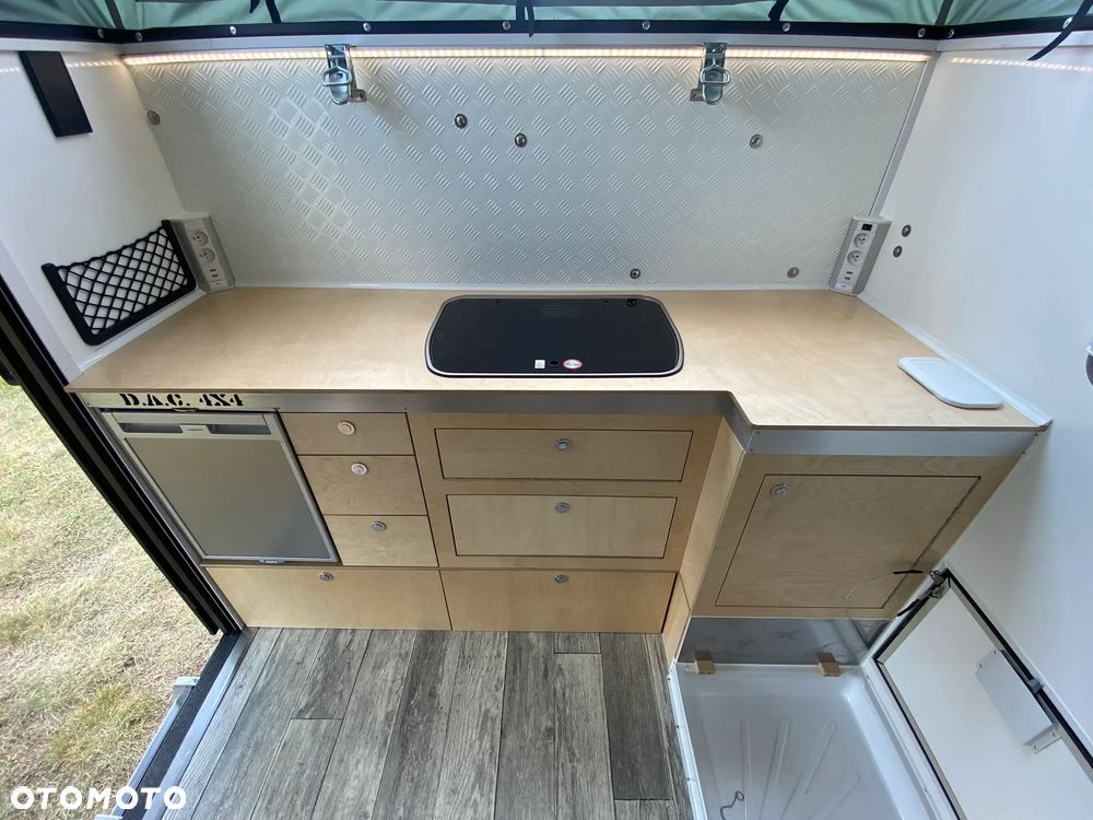 Camper do aut 3,5 T Toyota Hilux/Land Rover Defender/Dodge Ram - 26