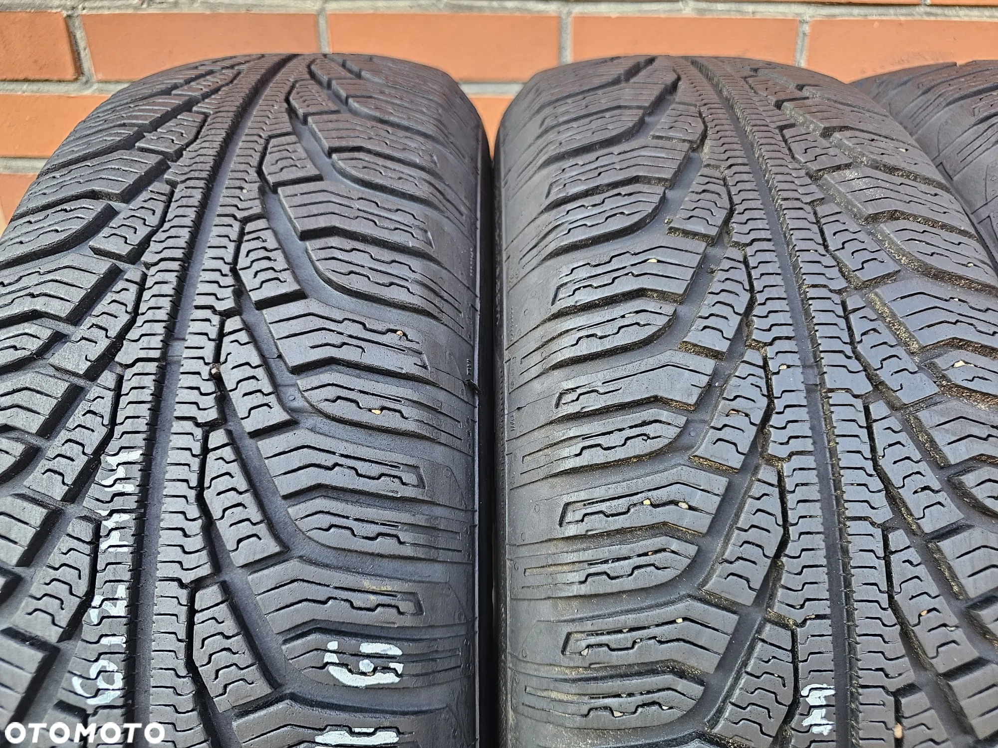 (O116) 215/70R16 100H 6,2-5,4mm 17r / Uniroyal  MS plus 77 SUV / Suzuki Grand Vitara Mitsubishi Outlander Nissan X-Trail Kia Sportage Hyundai Honda Toyota - 4