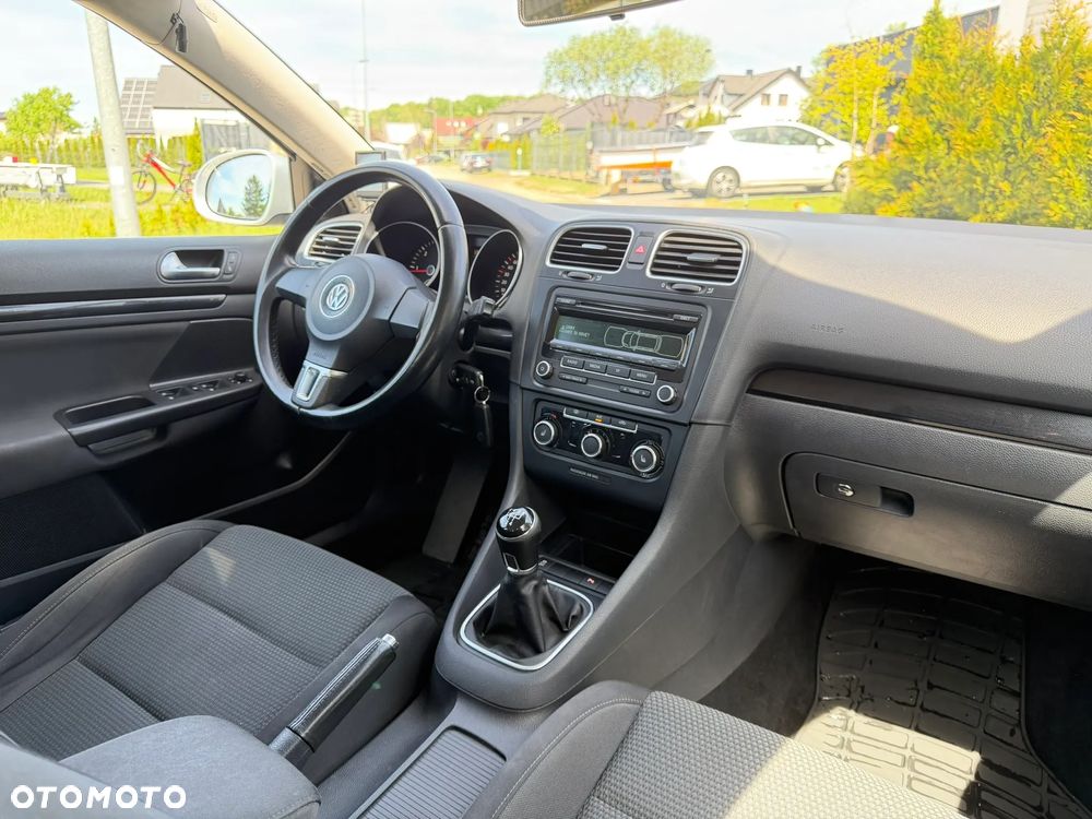 Volkswagen Golf 1.6 TDI Comfortline - 8
