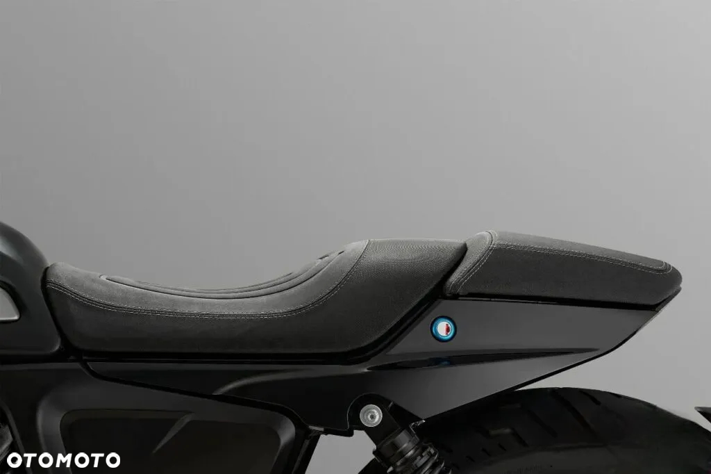 QJMOTOR SRV 700 - 16