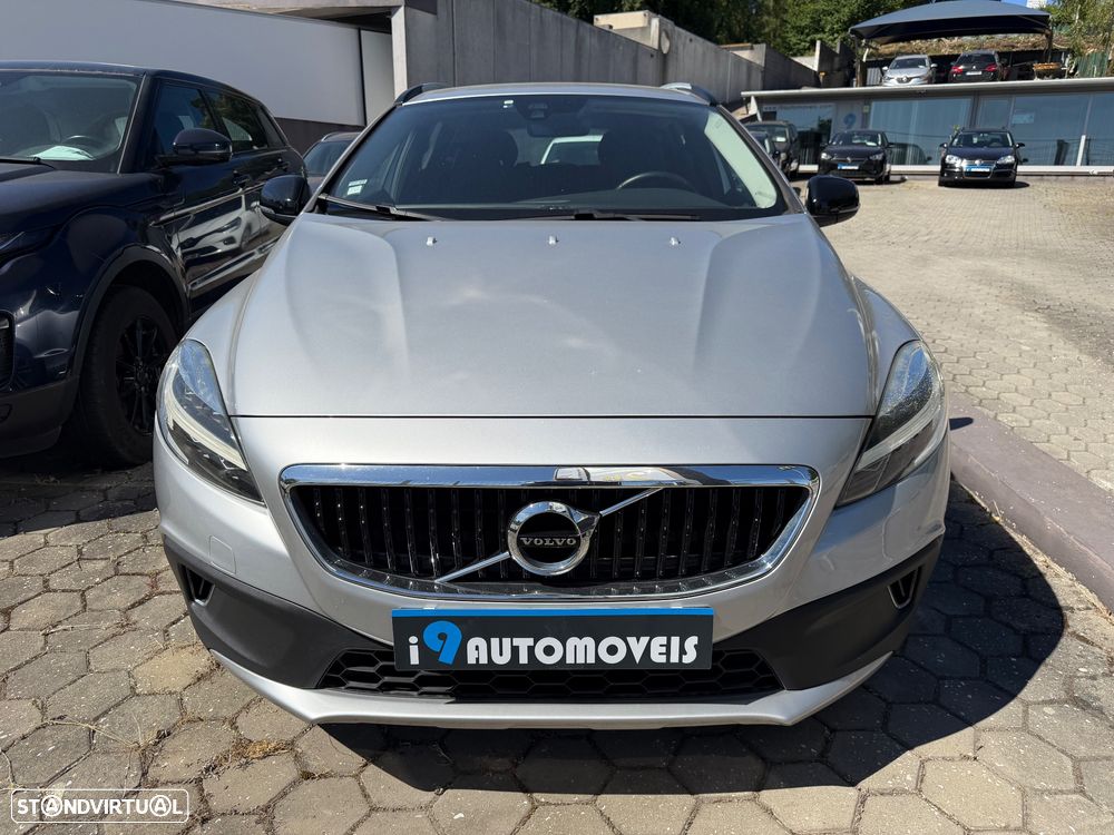 Volvo V40 Cross Country 2.0 D2 Momentum Geartronic - 2