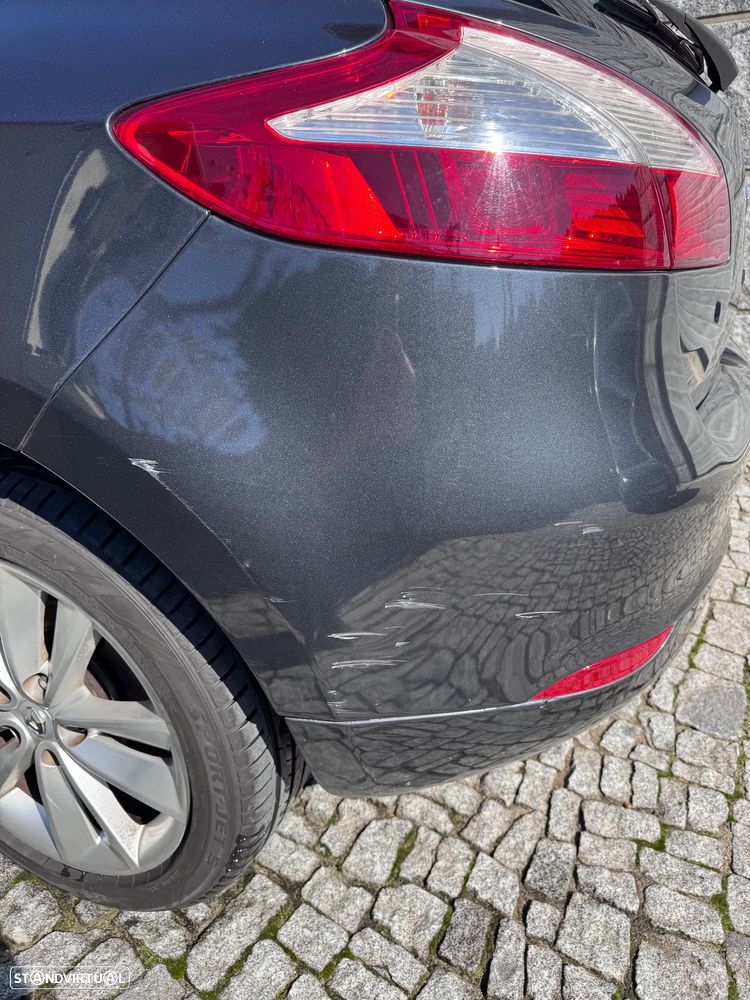 Renault Mégane 1.5 dCi Dynamique S - 4