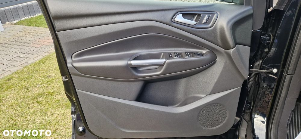 Ford Kuga 2.0 TDCi 4WD Titanium - 14