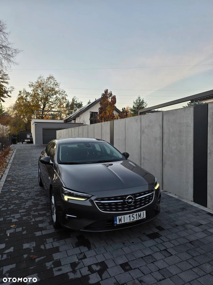 Opel Insignia 2.0 CDTI Elegance S&S - 3