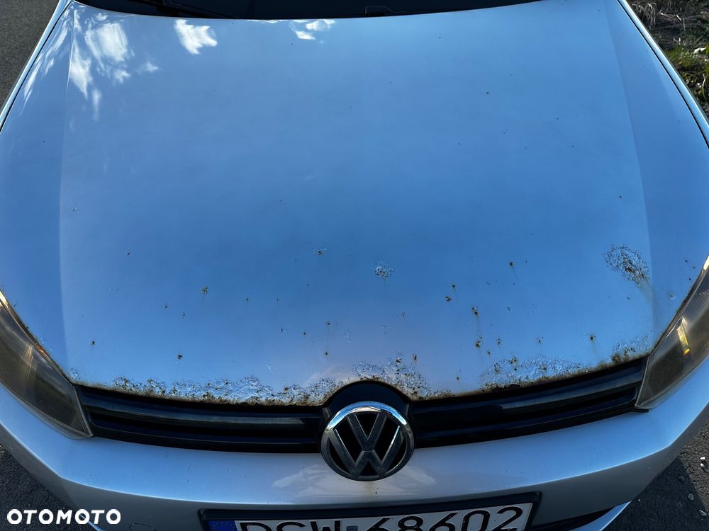 Volkswagen Golf - 6