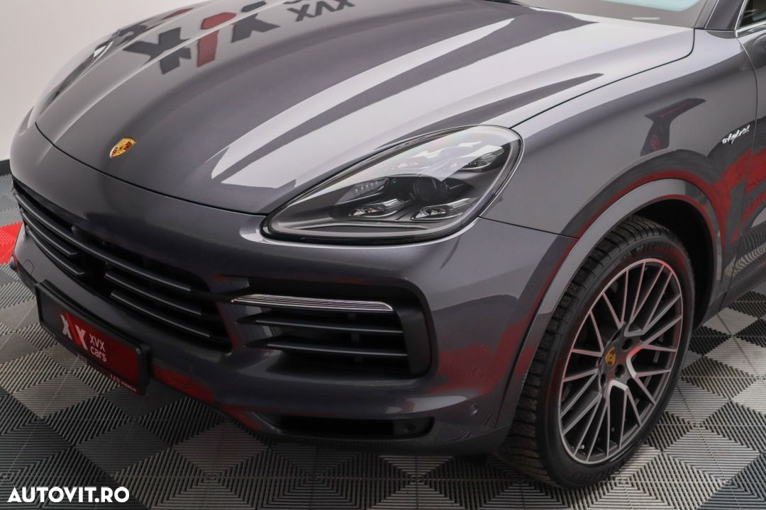Porsche Cayenne E-Hybrid Tiptronic S Platinum Edition - 13