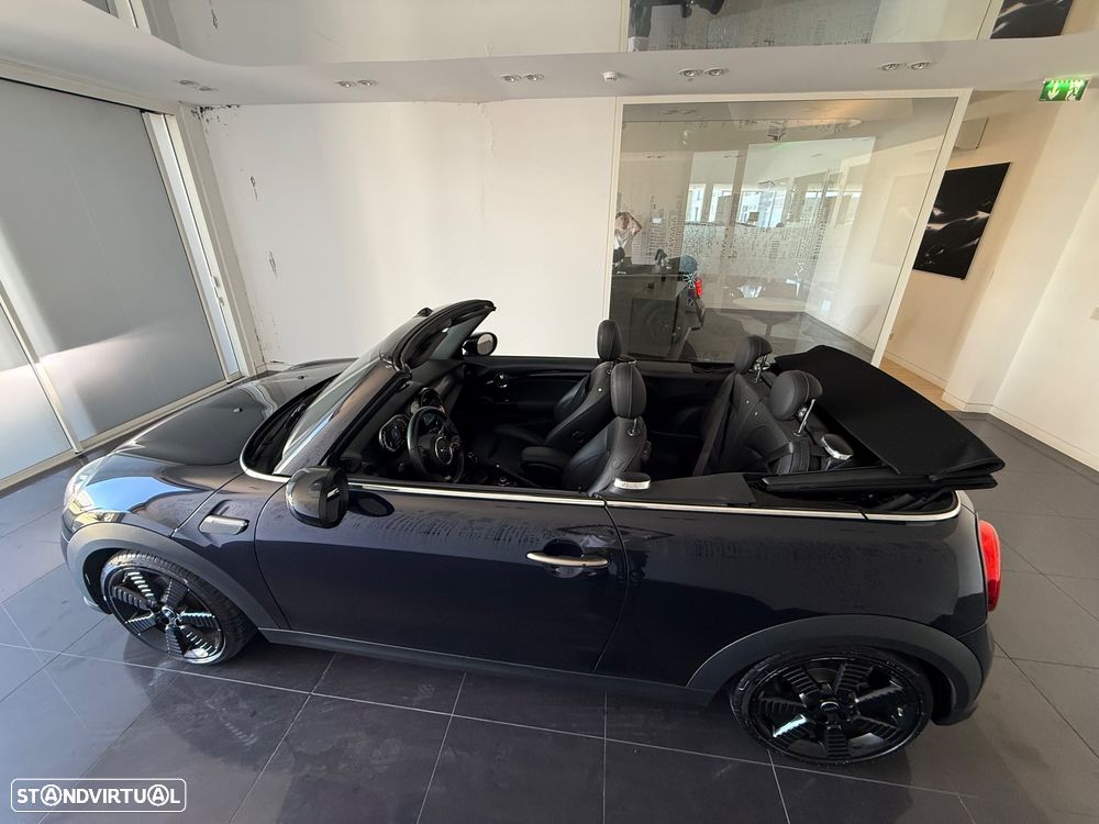 MINI Cabrio Cooper Resolute Edition Auto - 16