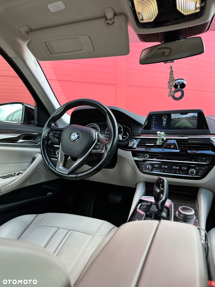 BMW Seria 5 520d Luxury Line - 6