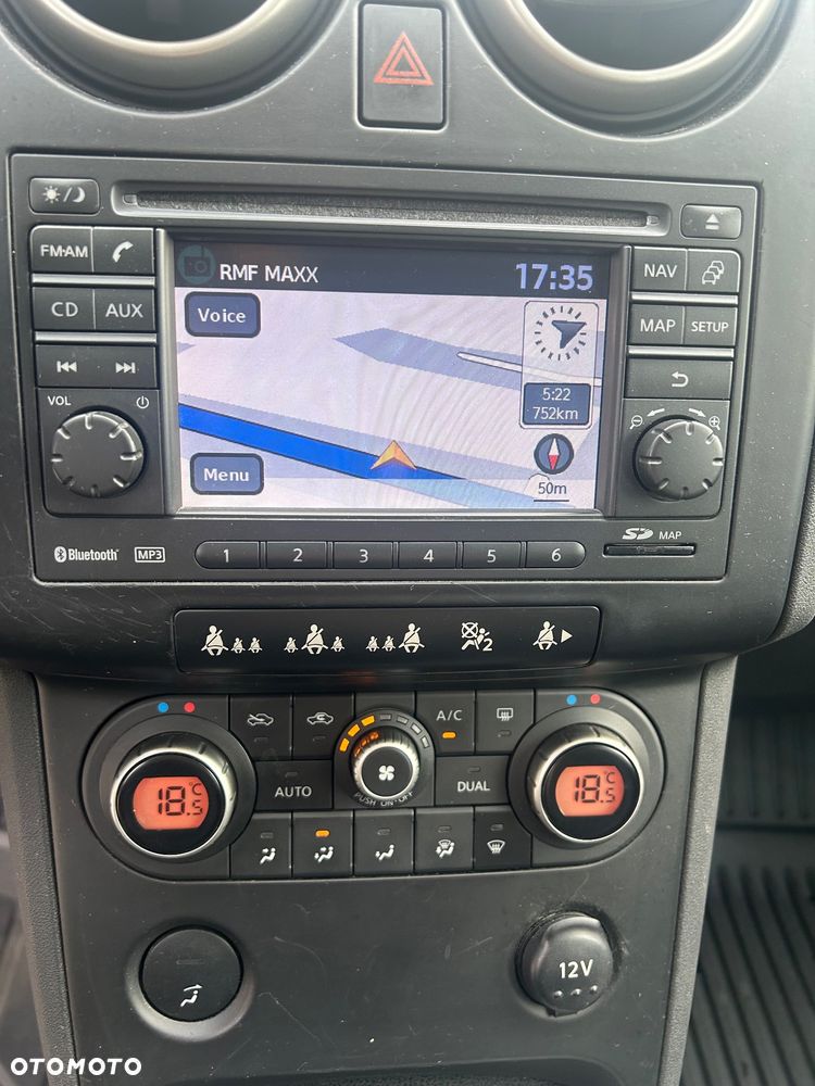 Nissan Qashqai 2.0 dCi Tekna - 13