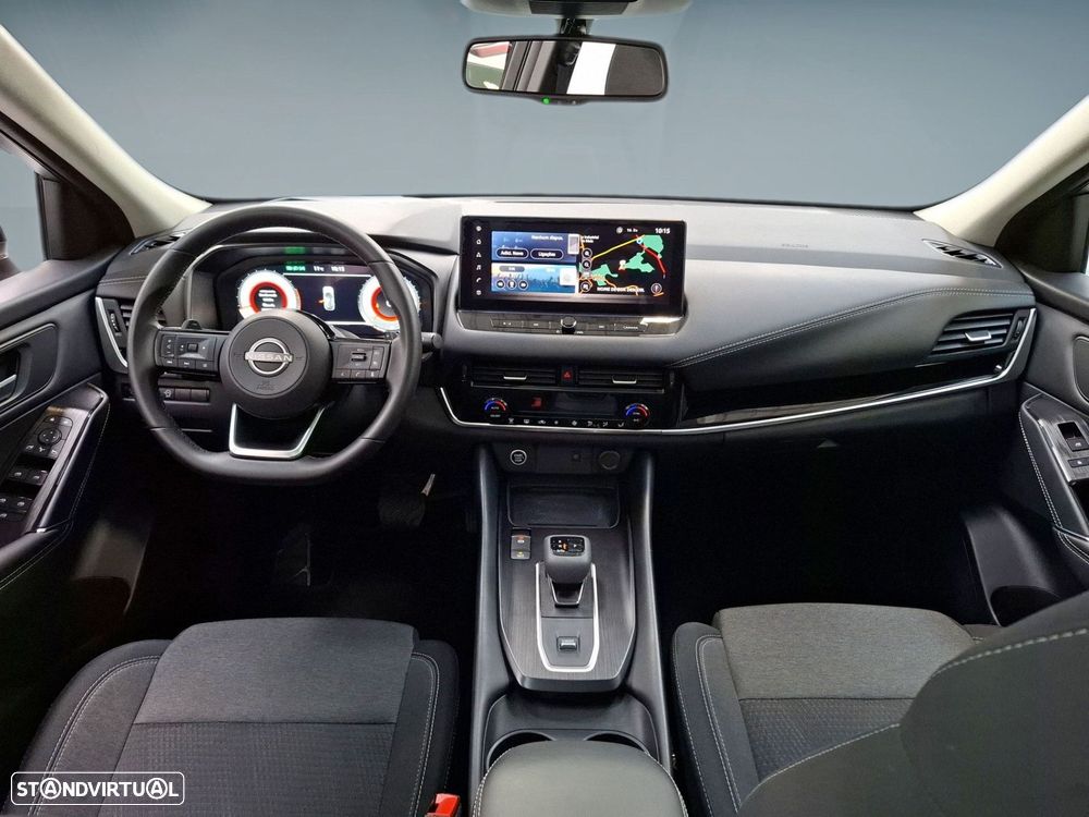 Nissan Qashqai 1.3 DIG-T N-Connecta LED+SKY Xtronic - 4