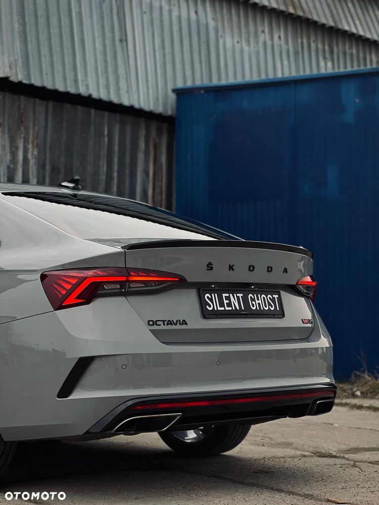 Skoda Octavia 2.0 TSI RS 245 DSG - 9