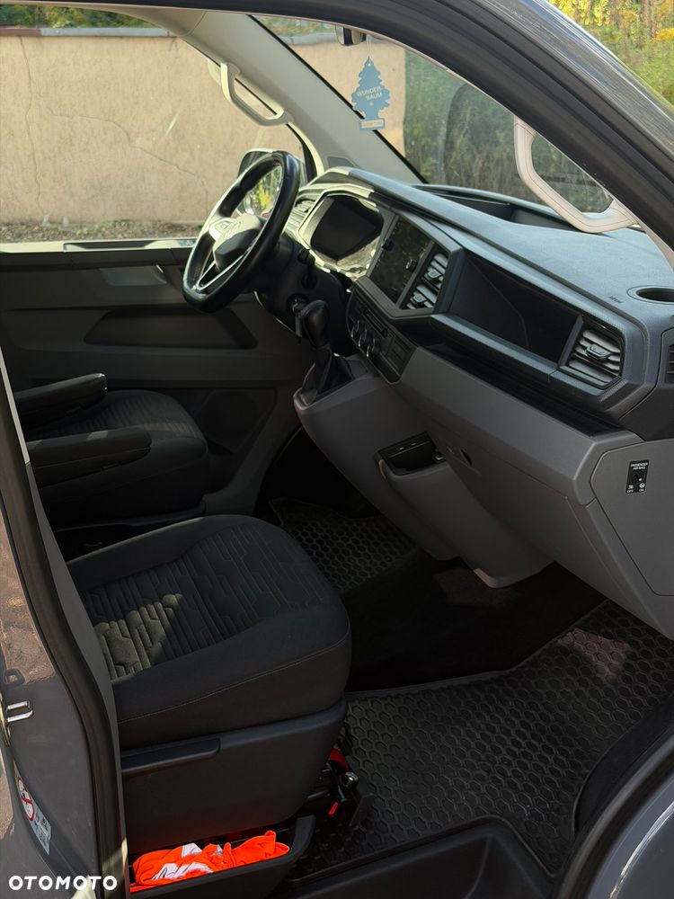 Volkswagen Caravelle 2.0 TDI L2 Comfortline DSG - 20
