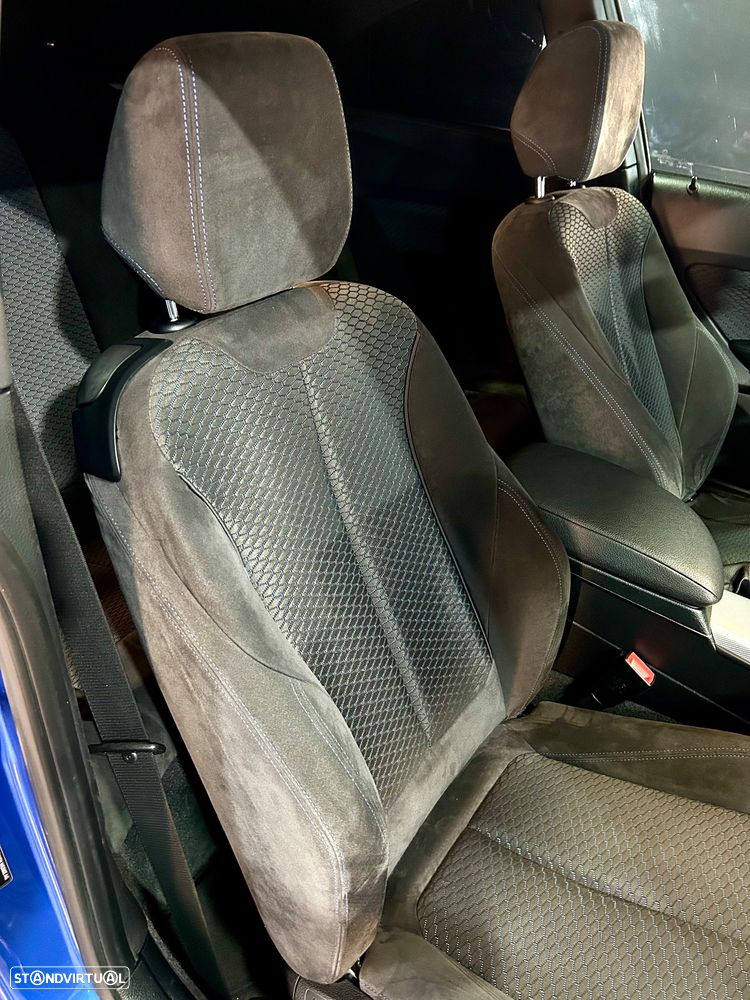 BMW 220 i Aut. M Sport - 22