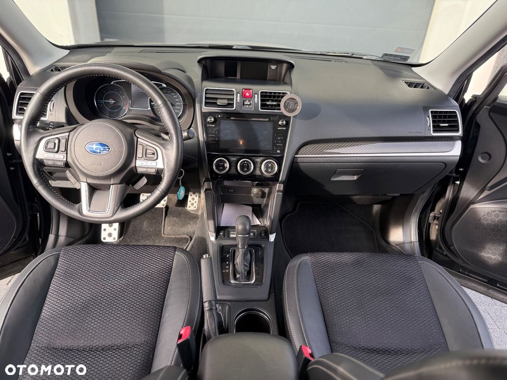 Subaru Forester 2.0 i Exclusive (EyeSight) Lineartronic - 4
