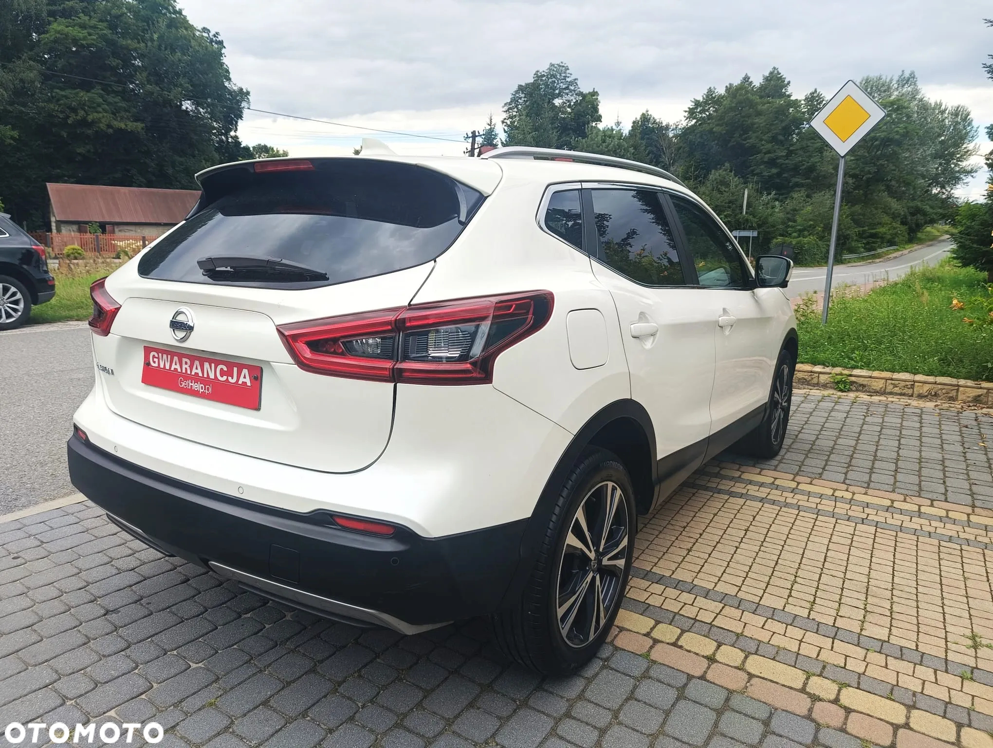 Nissan Qashqai 1.6 DIG-T TEKNA+ - 32