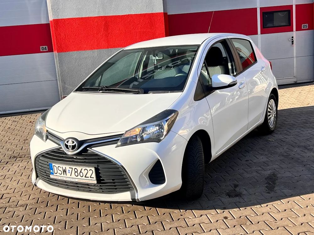 Toyota Yaris 1.33 Life EU6 - 10