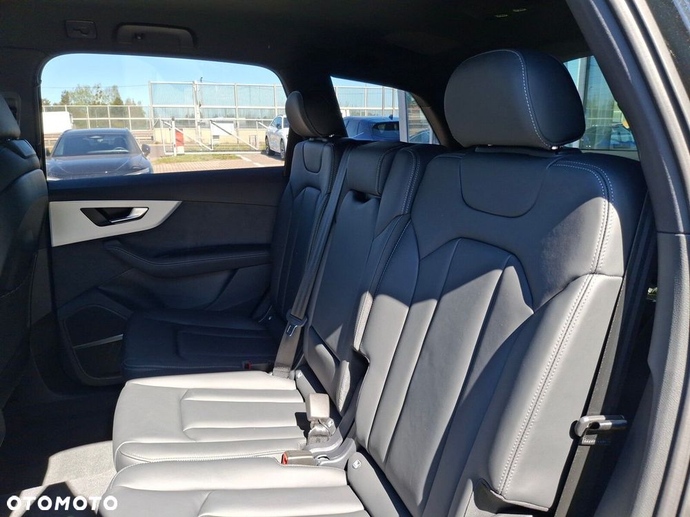 Audi Q7 - 23