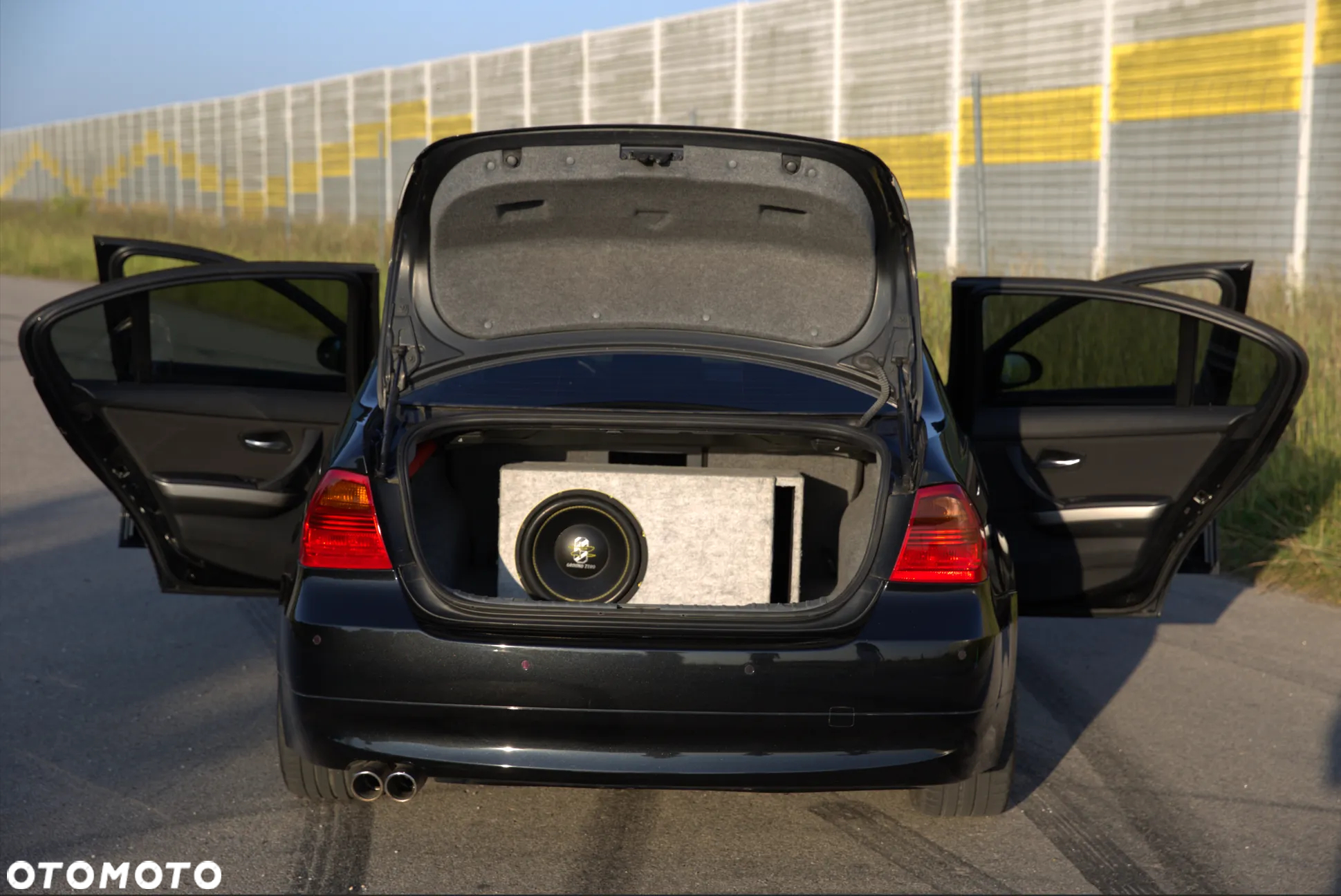 BMW Seria 3 320d - 11