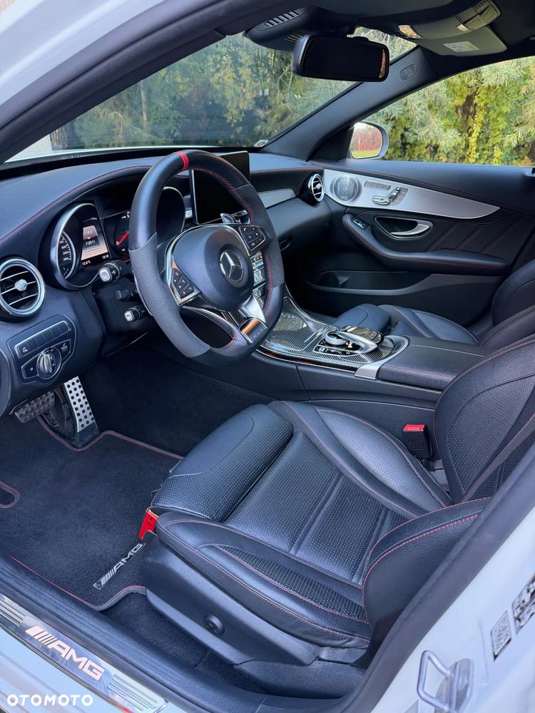 Mercedes-Benz Klasa C AMG 43 4-Matic - 7