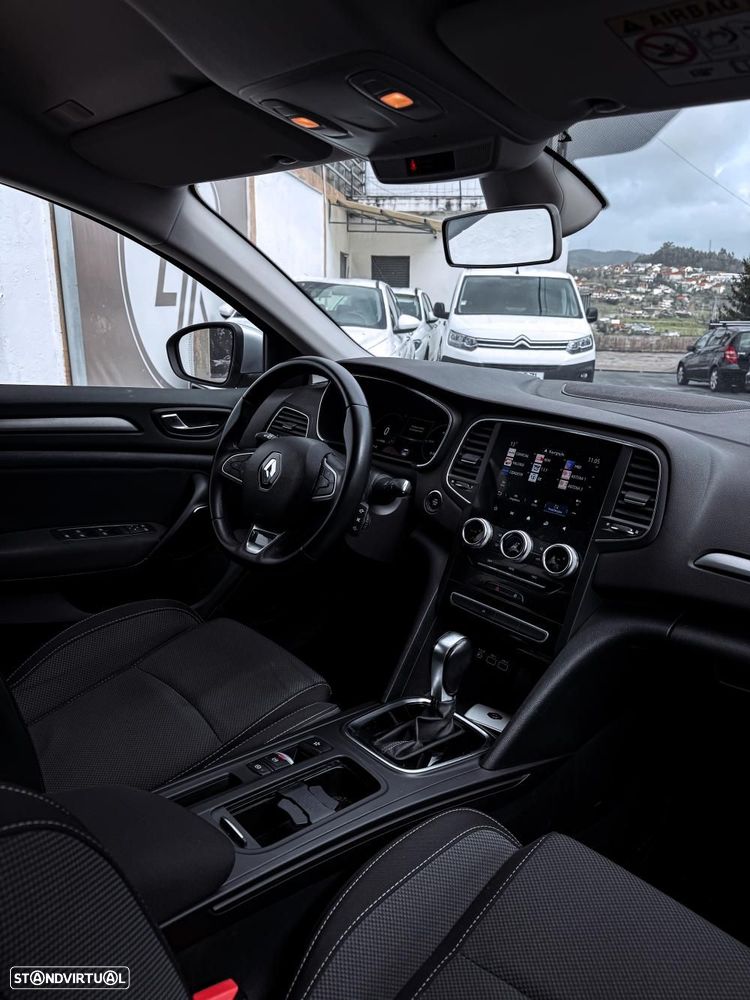 Renault Mégane Sport Tourer 1.6 E-Tech Plug-In Hybrid Equilibre - 9