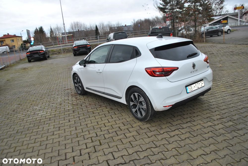 Renault Clio E-TECH 140 ZEN - 6